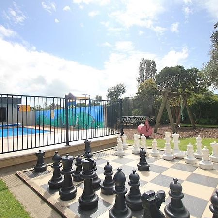 New Plymouth Top 10 Holiday Park Extérieur photo