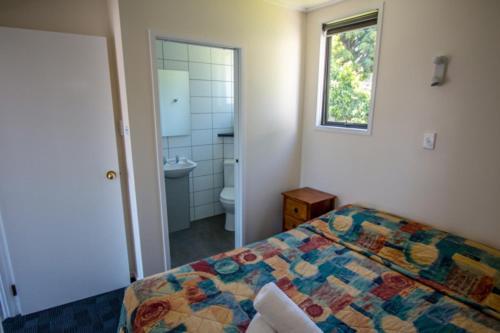 New Plymouth Top 10 Holiday Park Extérieur photo
