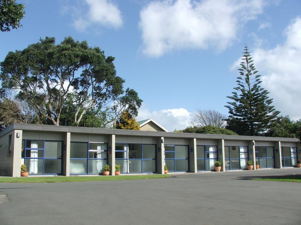 New Plymouth Top 10 Holiday Park Extérieur photo