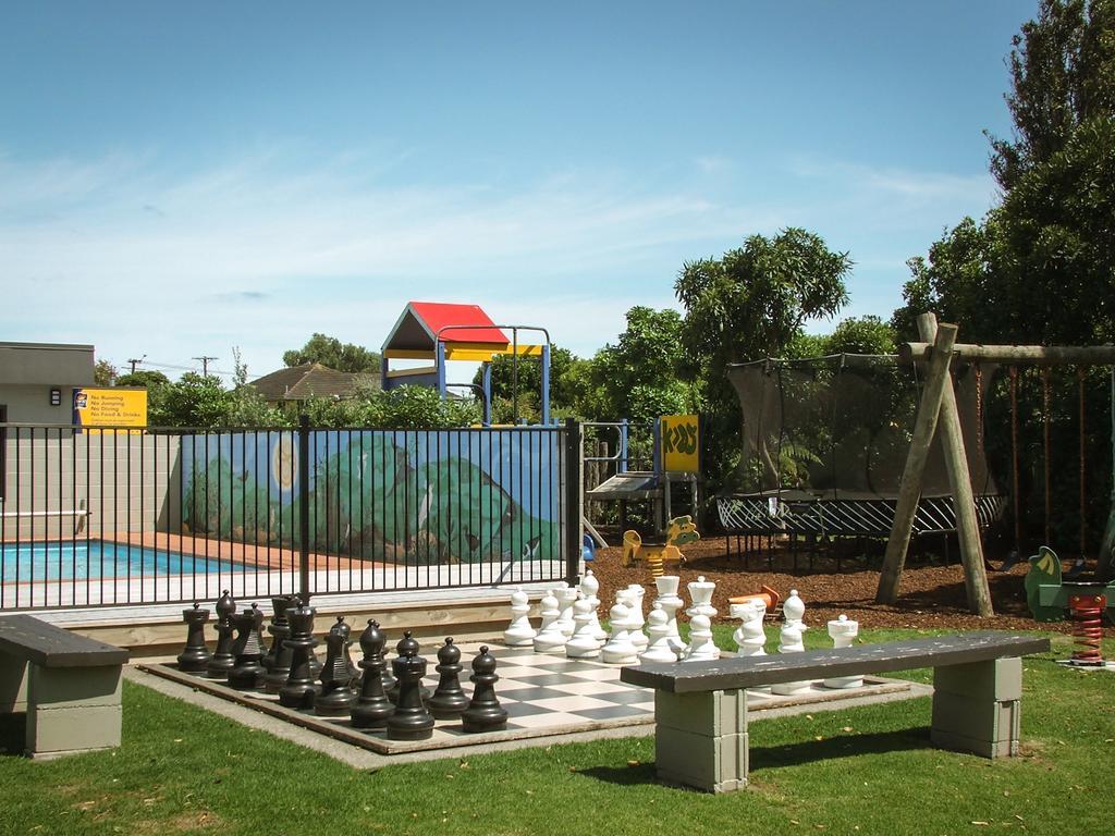 New Plymouth Top 10 Holiday Park Extérieur photo