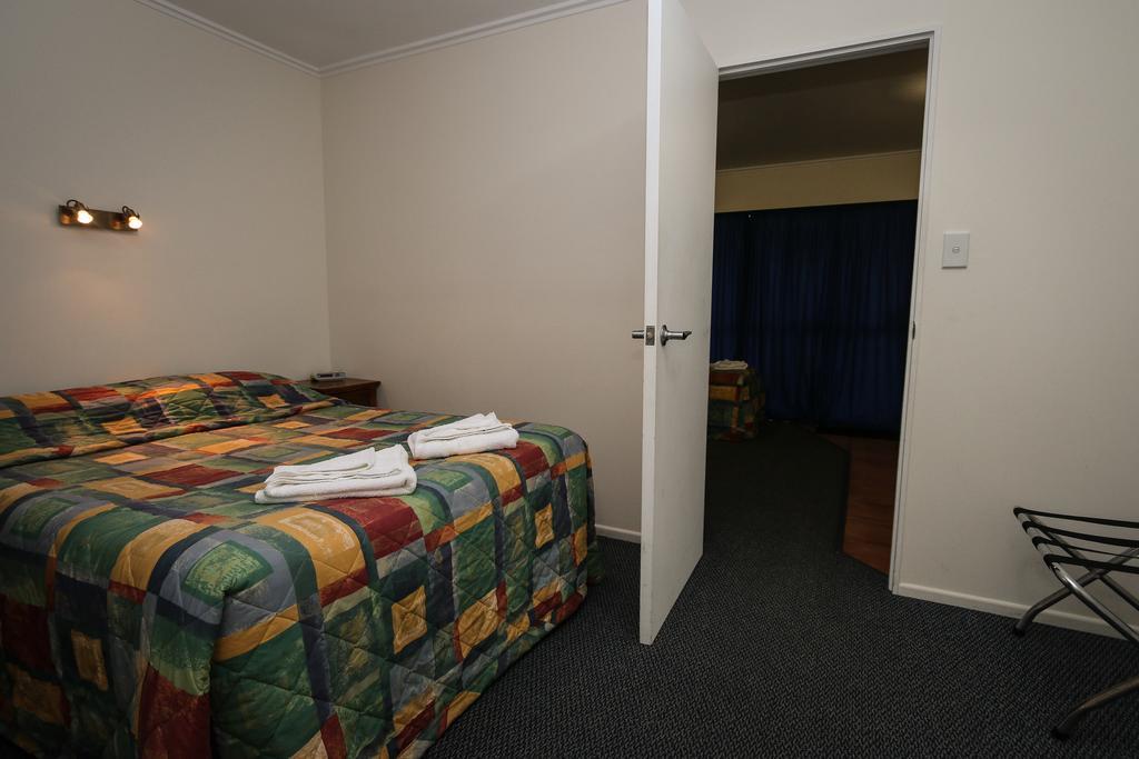 New Plymouth Top 10 Holiday Park Chambre photo