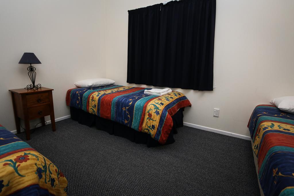 New Plymouth Top 10 Holiday Park Chambre photo